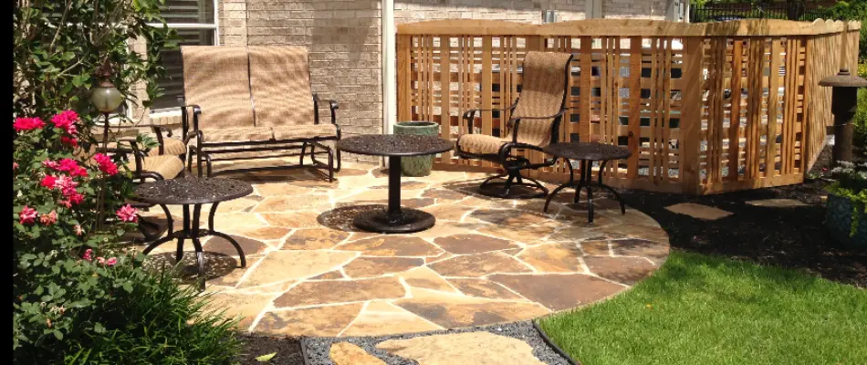 Patio with outdoor chairs in Kingwood, TX.
